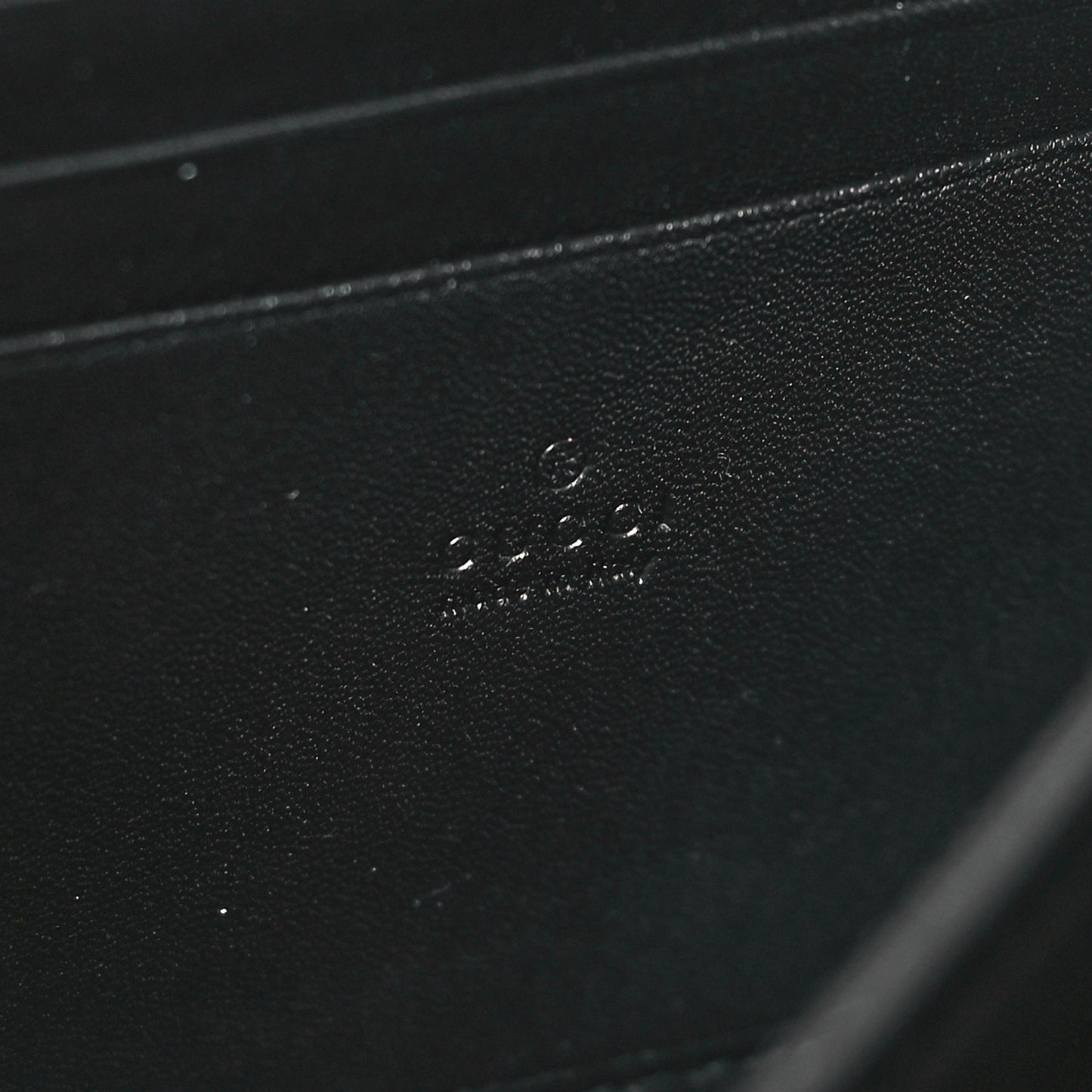 Velvet Matelasse GG Marmont Chain Wallet Black