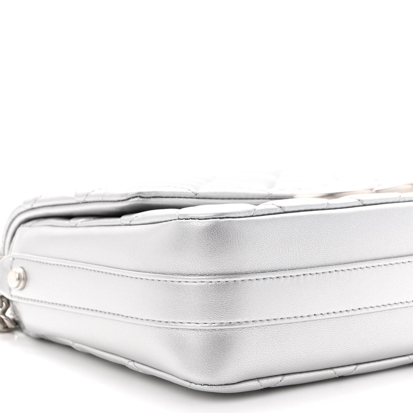 Metallic Lambskin Quilted Mini Maxi CC Flap Argent