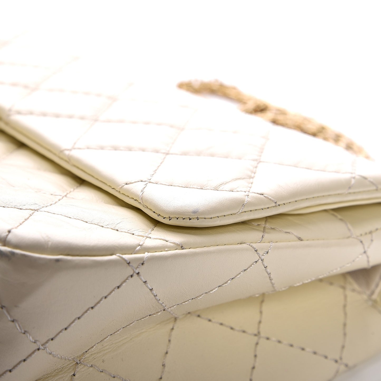 Aged Calfskin Quilted 2.55 Reissue 226 Flap Ivory