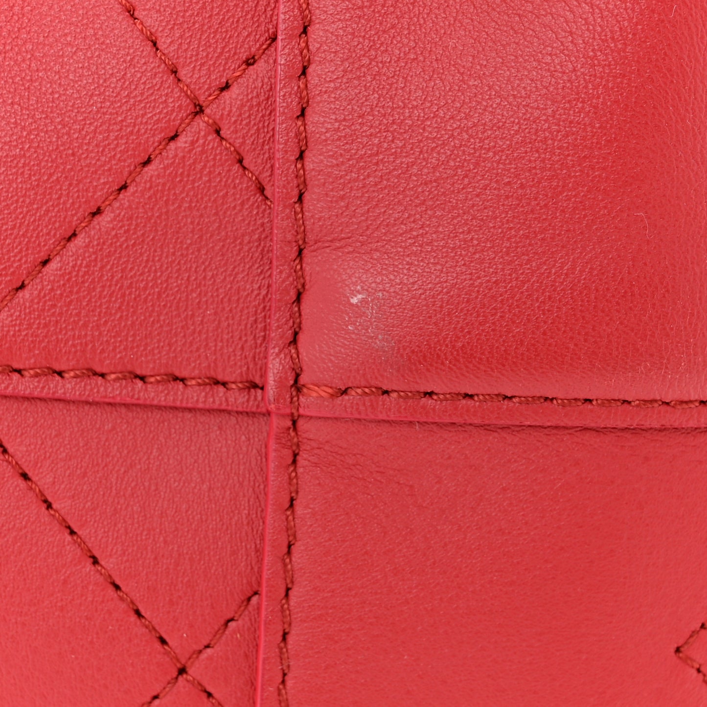 Calfskin Stitch Medium Ring My Bag Shopping Tote Red