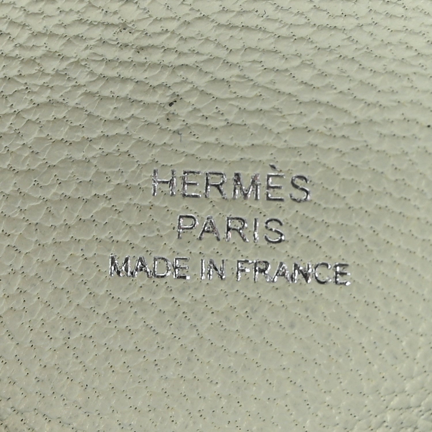 Hermes Chevre Mysore Verso Calvi Card Case Caramel Vert Fizz 6 of 7