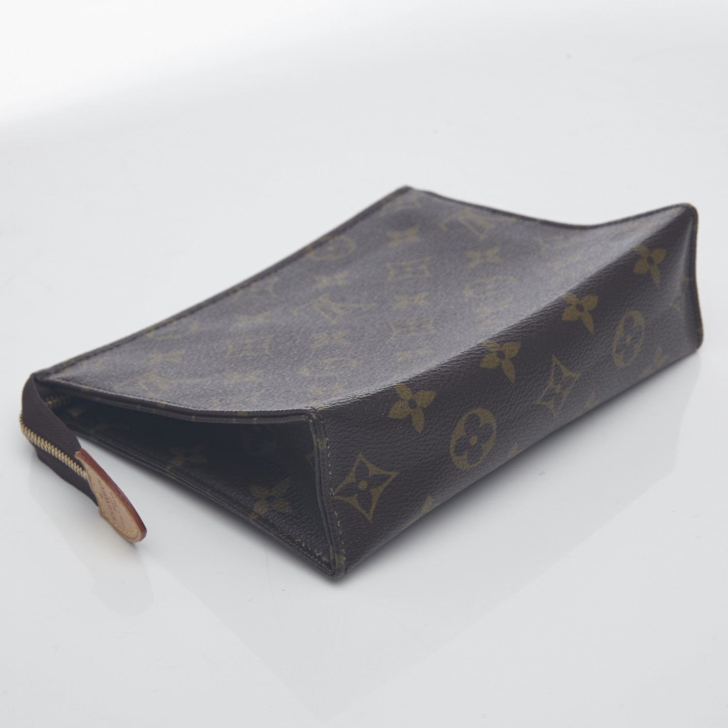 Louis Vuitton Monogram Toiletry Pouch 19 5 of 8