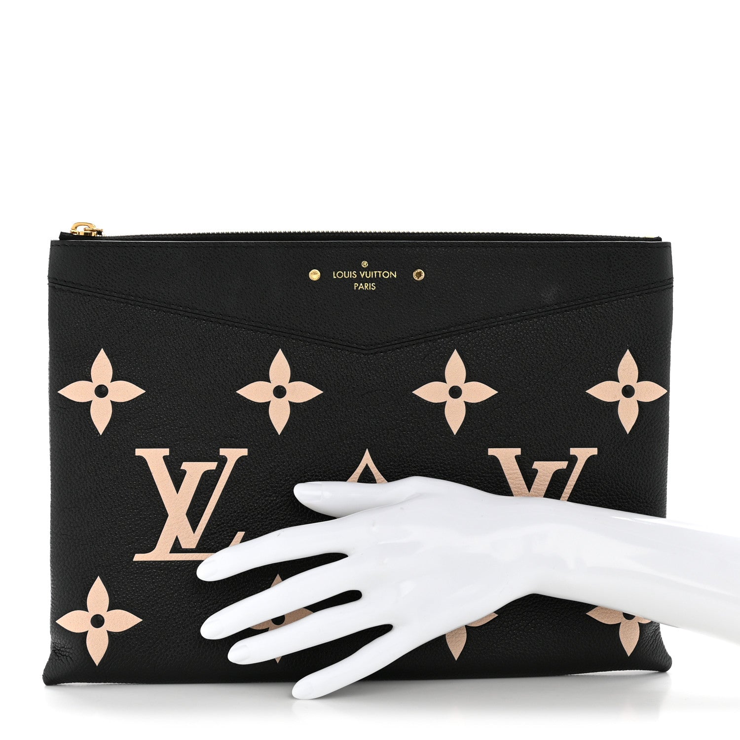 Louis Vuitton Empreinte Monogram Giant Daily Pouch Black Beige 2 of 9