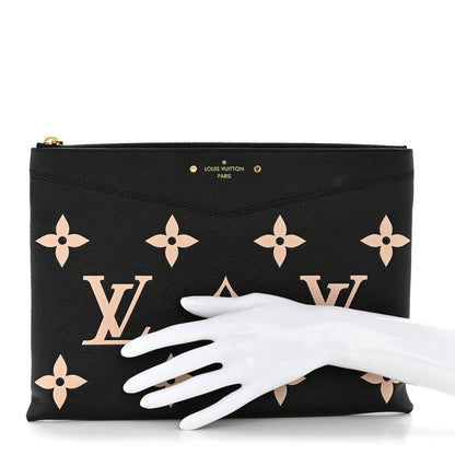 Louis Vuitton Empreinte Monogram Giant Daily Pouch Black Beige 2 of 9