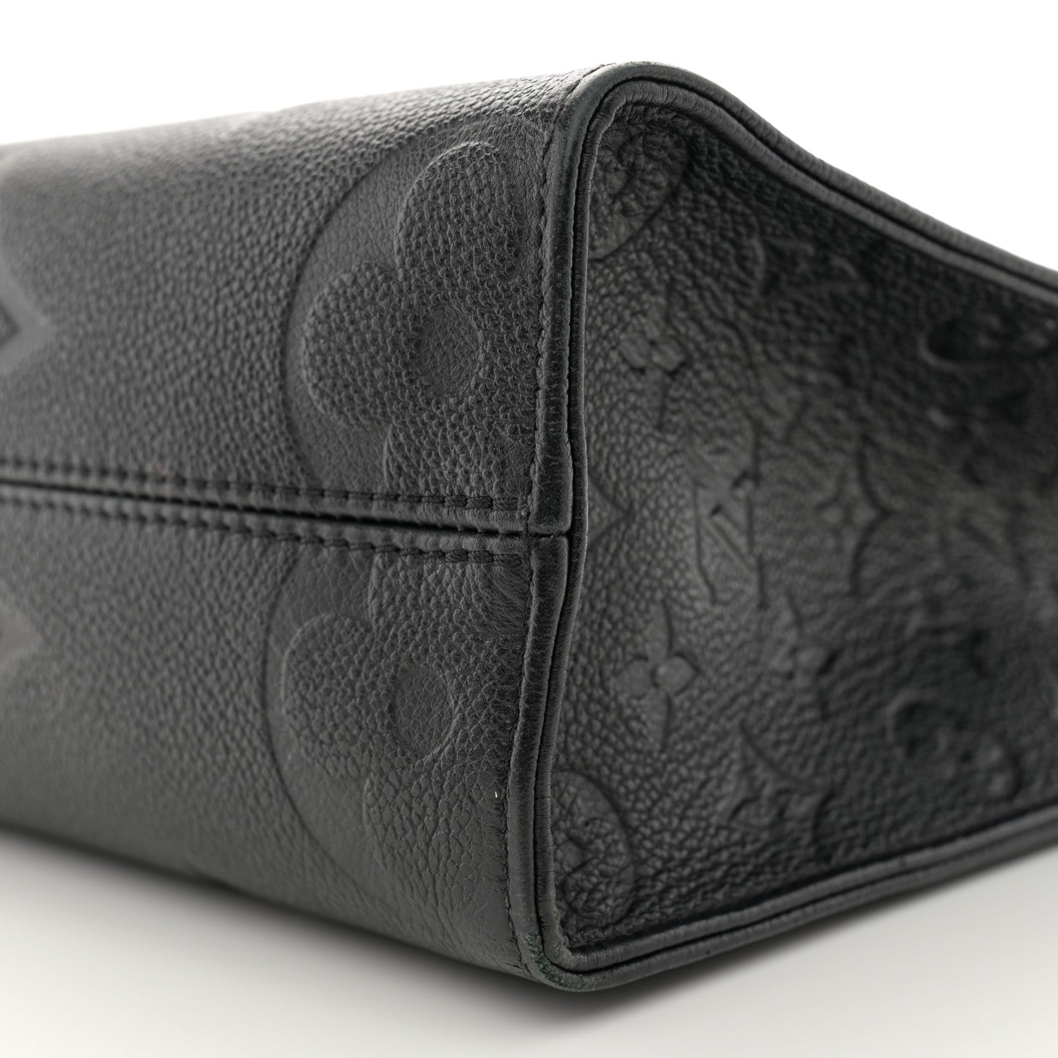 Louis Vuitton Empreinte Monogram Giant Onthego PM Black 9 of 13
