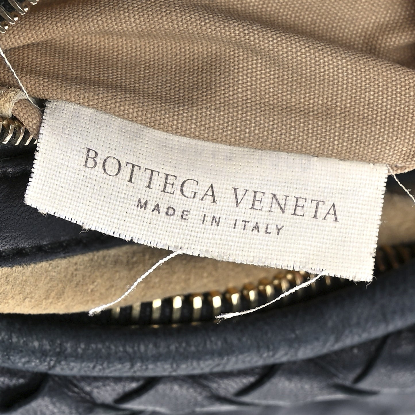 Nappa Intrecciato Medium Veneta Hobo Black