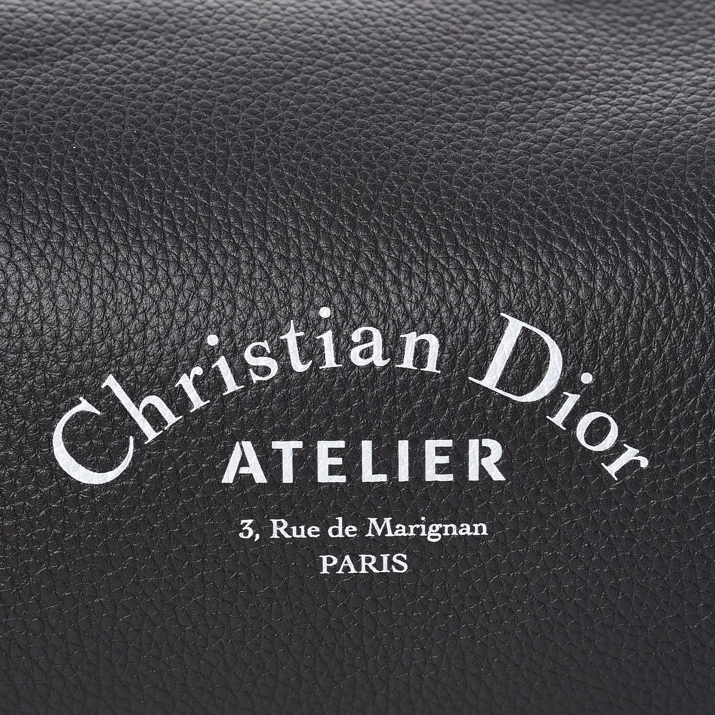 HOMME Grained Calfskin Mens Roller Pouch Black