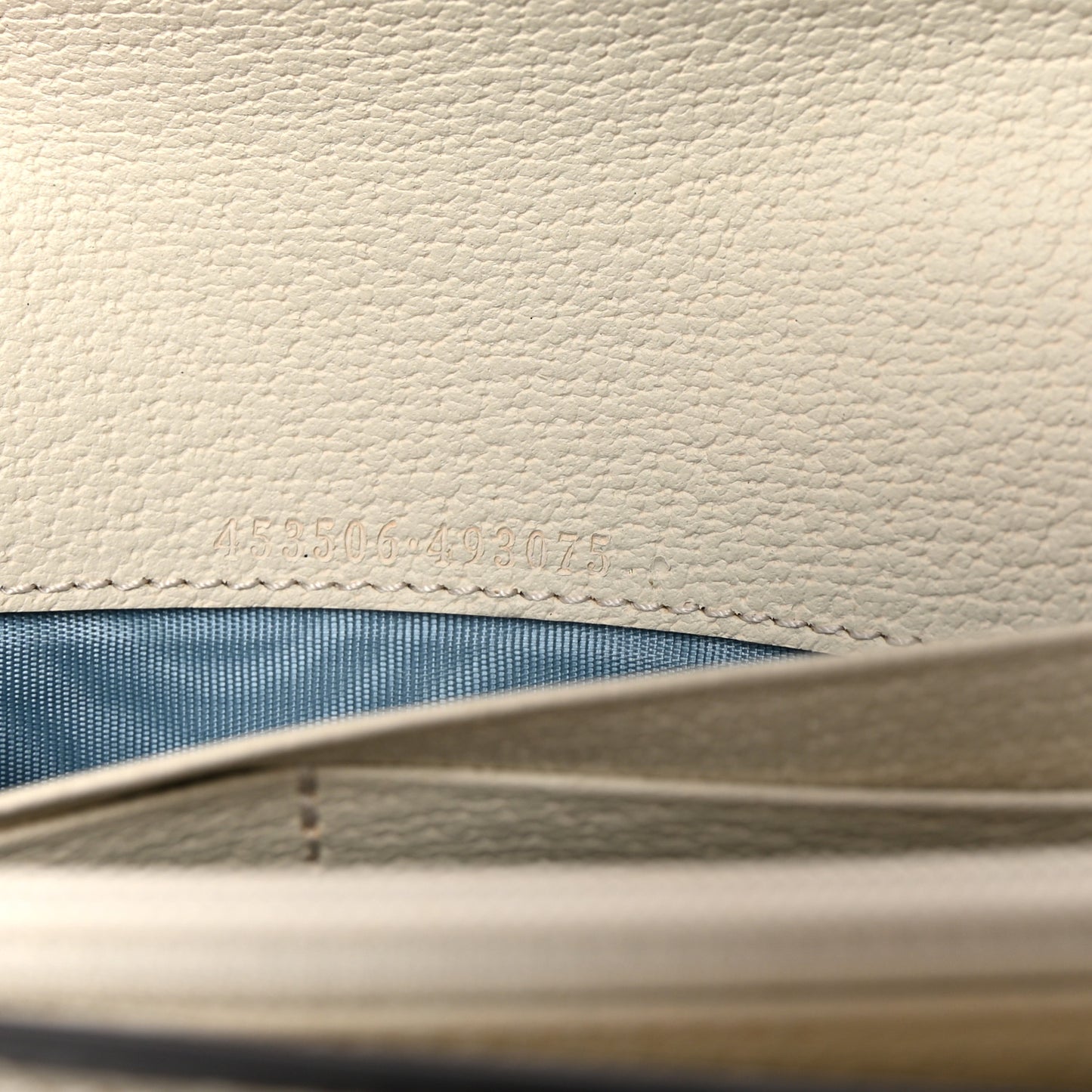 Grained Calfskin Bee Star Continental Chain Wallet White