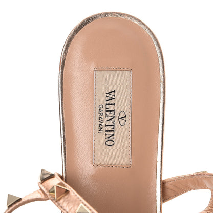 Valentino Garavani Metallic Grained Calfskin Rockstud Ankle Wrap Flat Thong Sandals 39 Rame 7 of 9