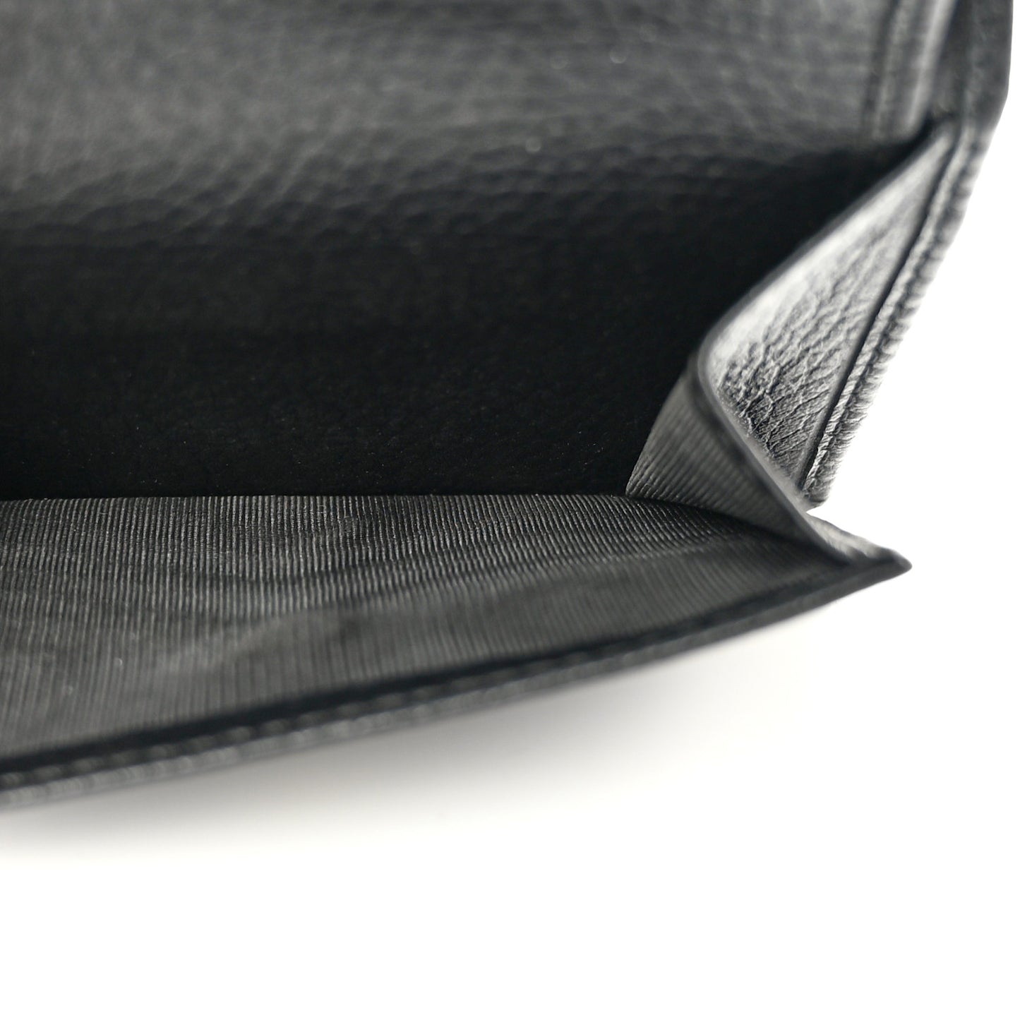 Pebbled Calfskin Soho Compact Flap Wallet Black