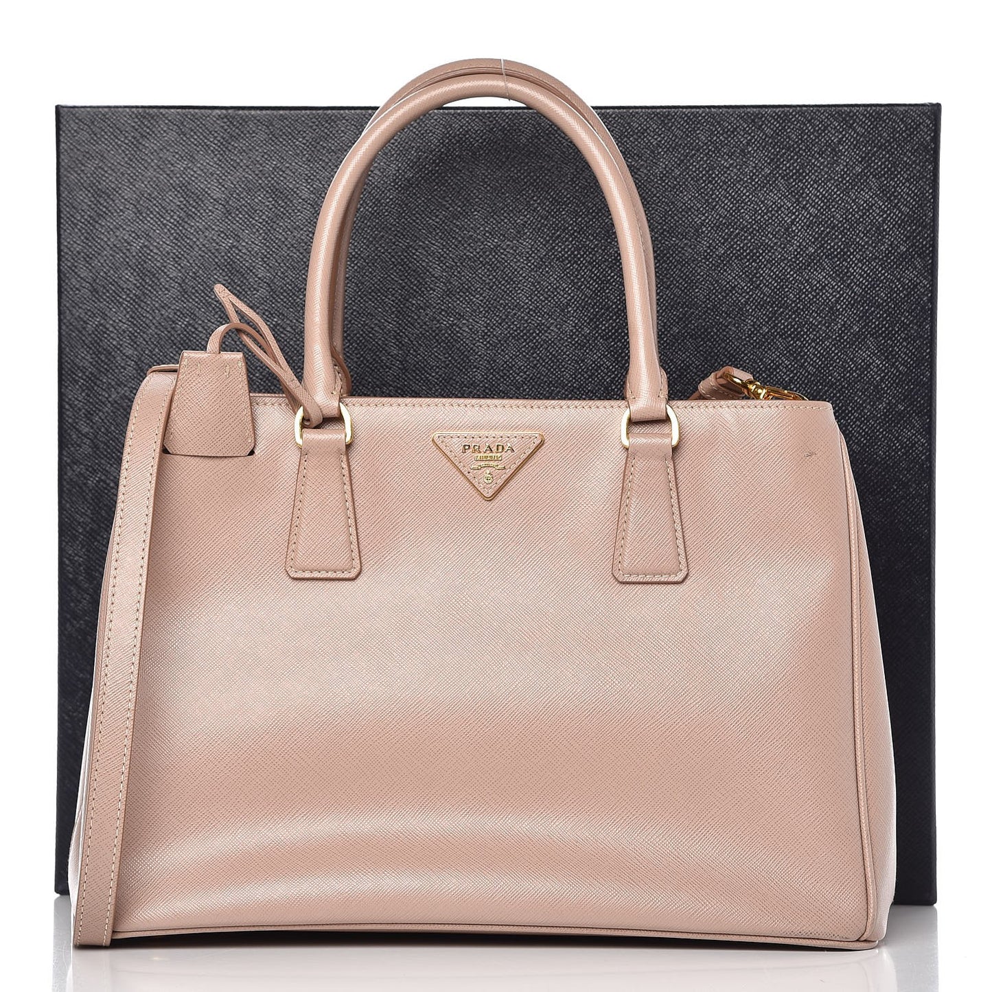 Saffiano Lux Medium Tote Cammeo