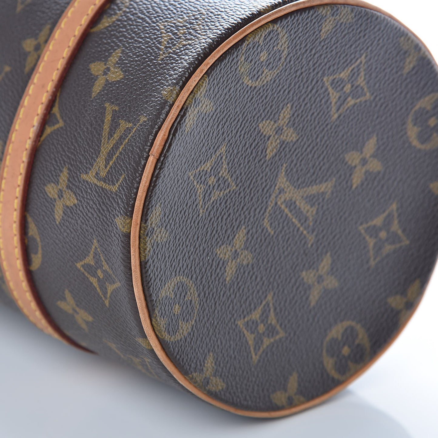 Monogram Papillon 26