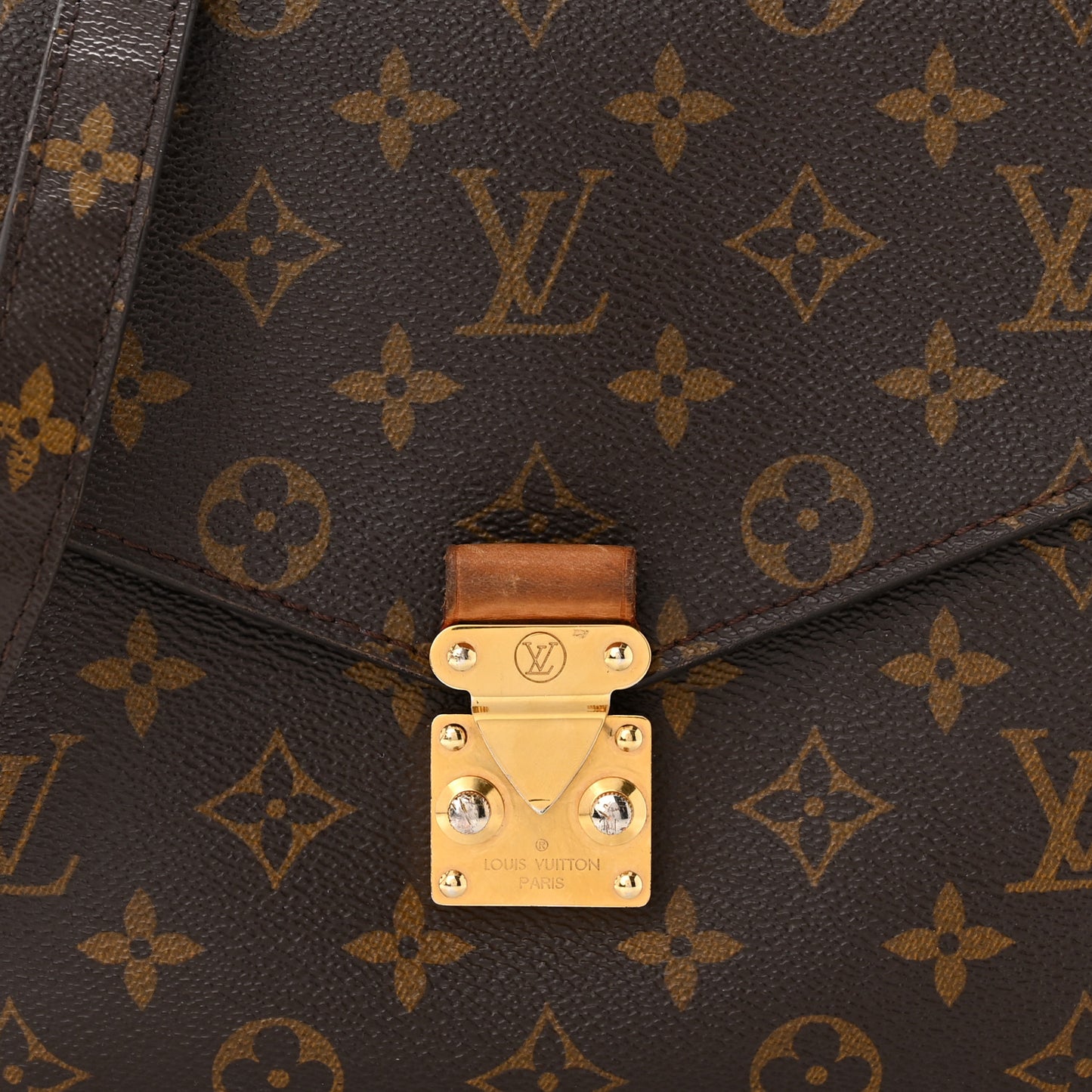Monogram Pochette Metis