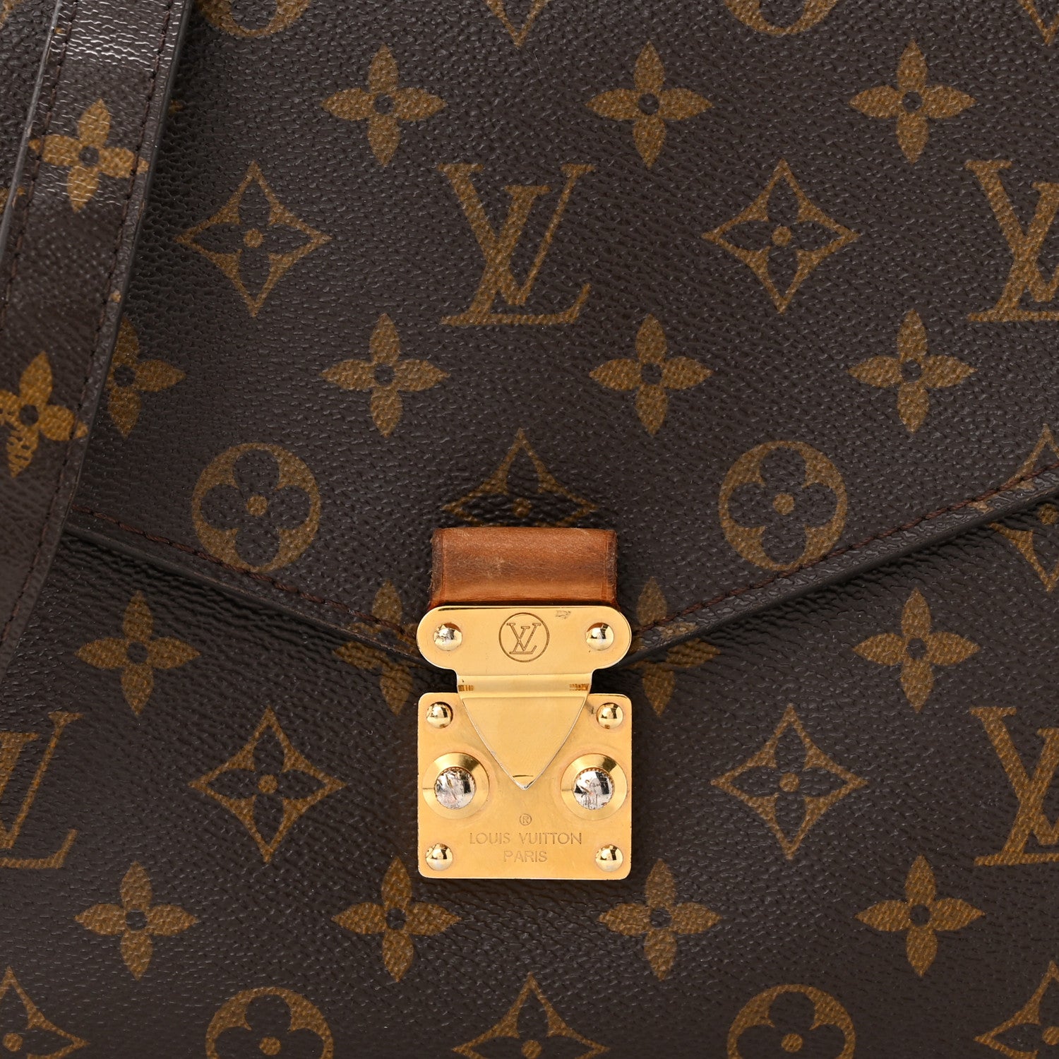 Louis Vuitton Monogram Pochette Metis 8 of 17