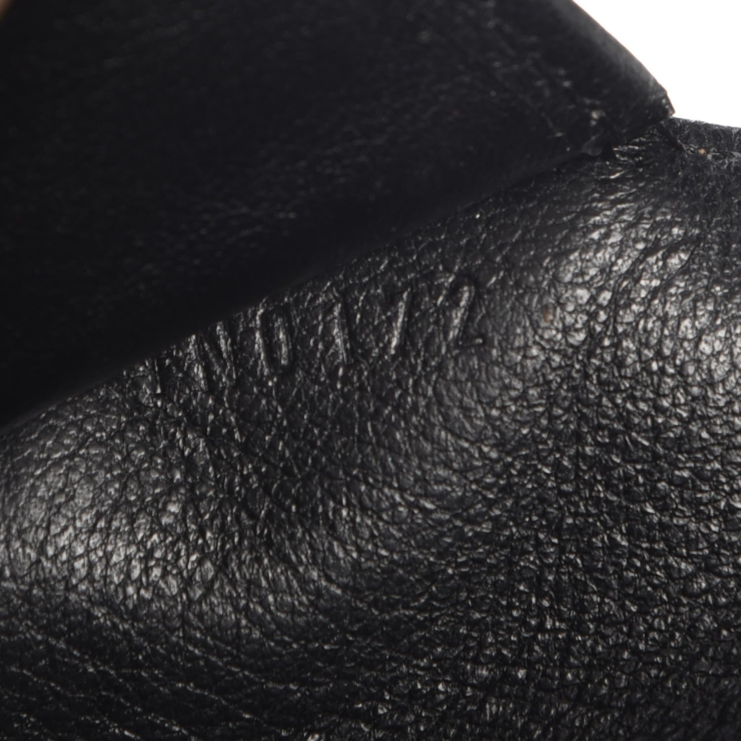 Louis Vuitton Mahina Amelia Wallet Black 7 of 7