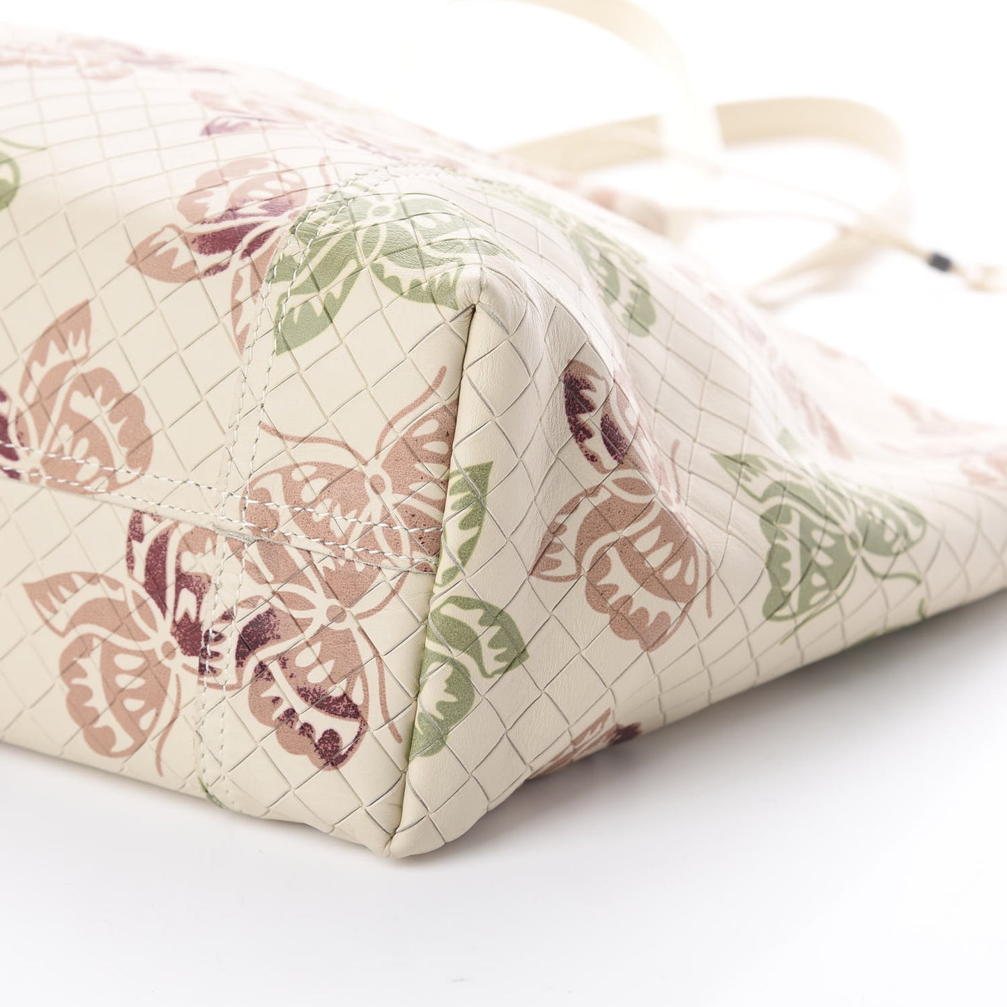 Calfskin Intrecciomirage Large Intarsio Tote Multicolor
