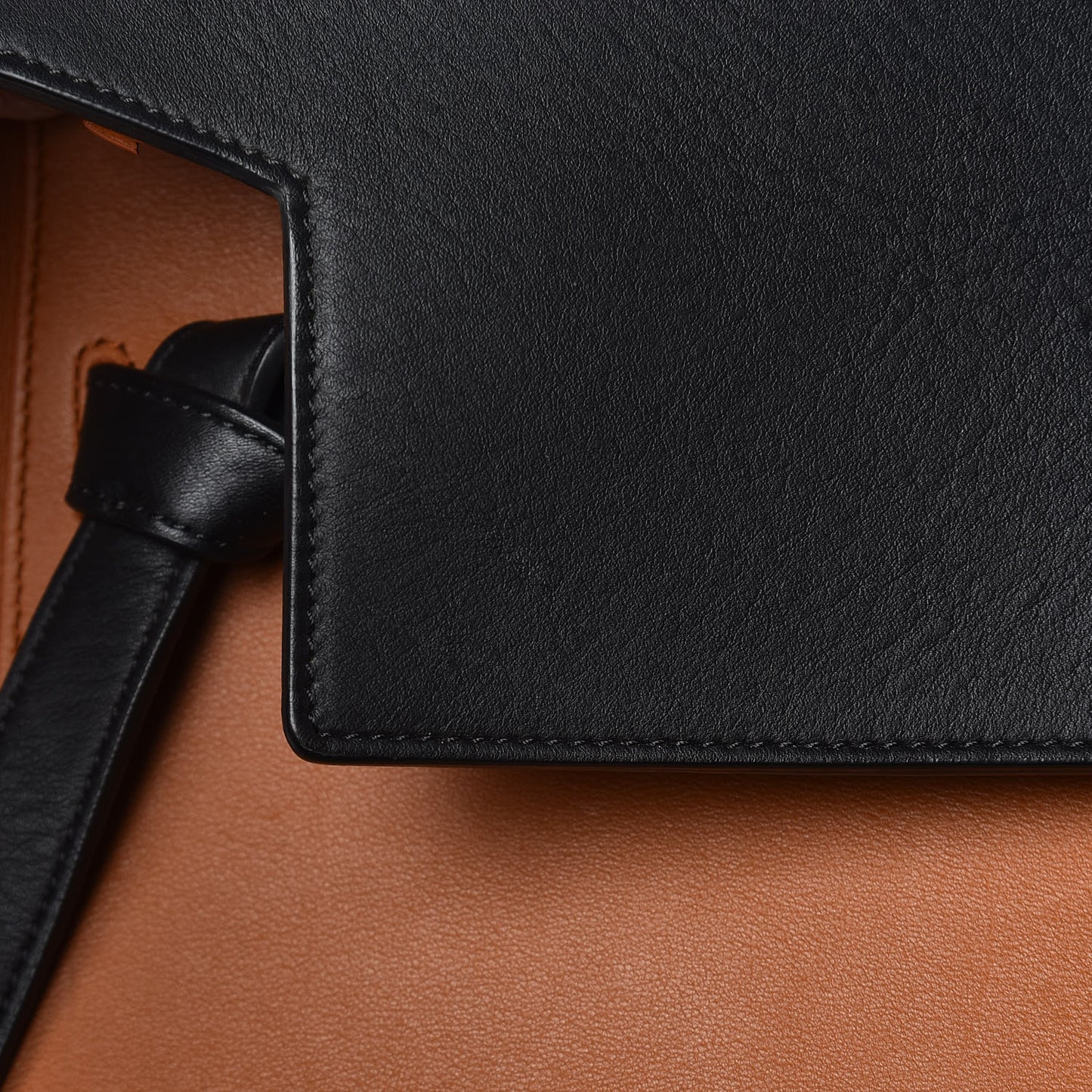 Smooth Calfskin Large Bi-Color Belt Bag Tan