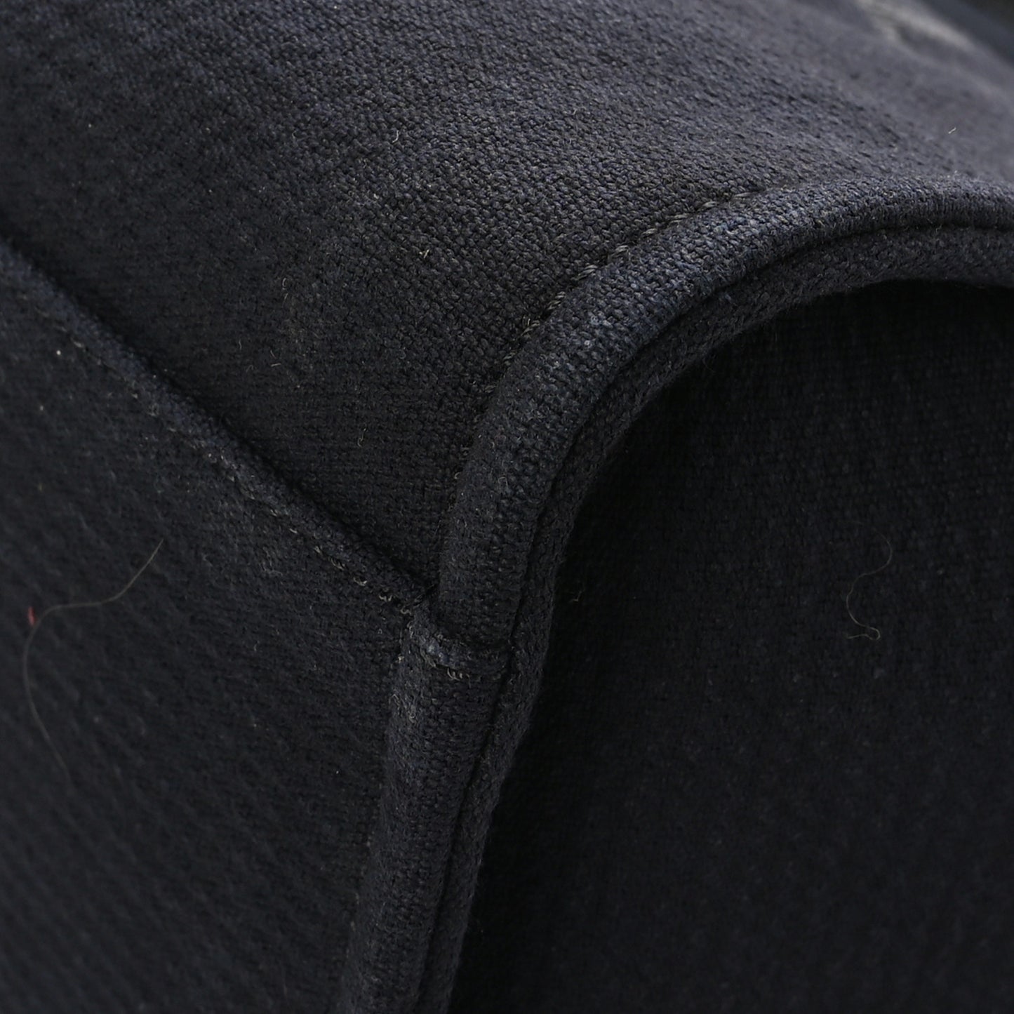 Mixed Fibers Medium Deauville Tote Black