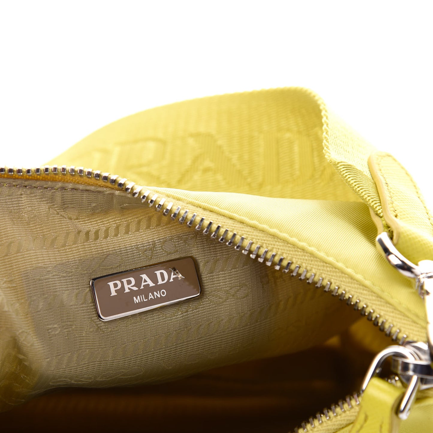Nylon Saffiano Re-Edition 2005 Shoulder Bag Ananas
