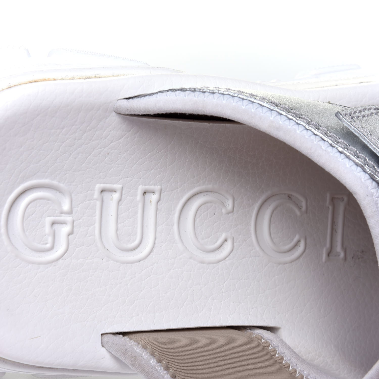 Gucci Metallic Nappa Aguru Slide Sandals 39.5 Argent Great White 8 of 10