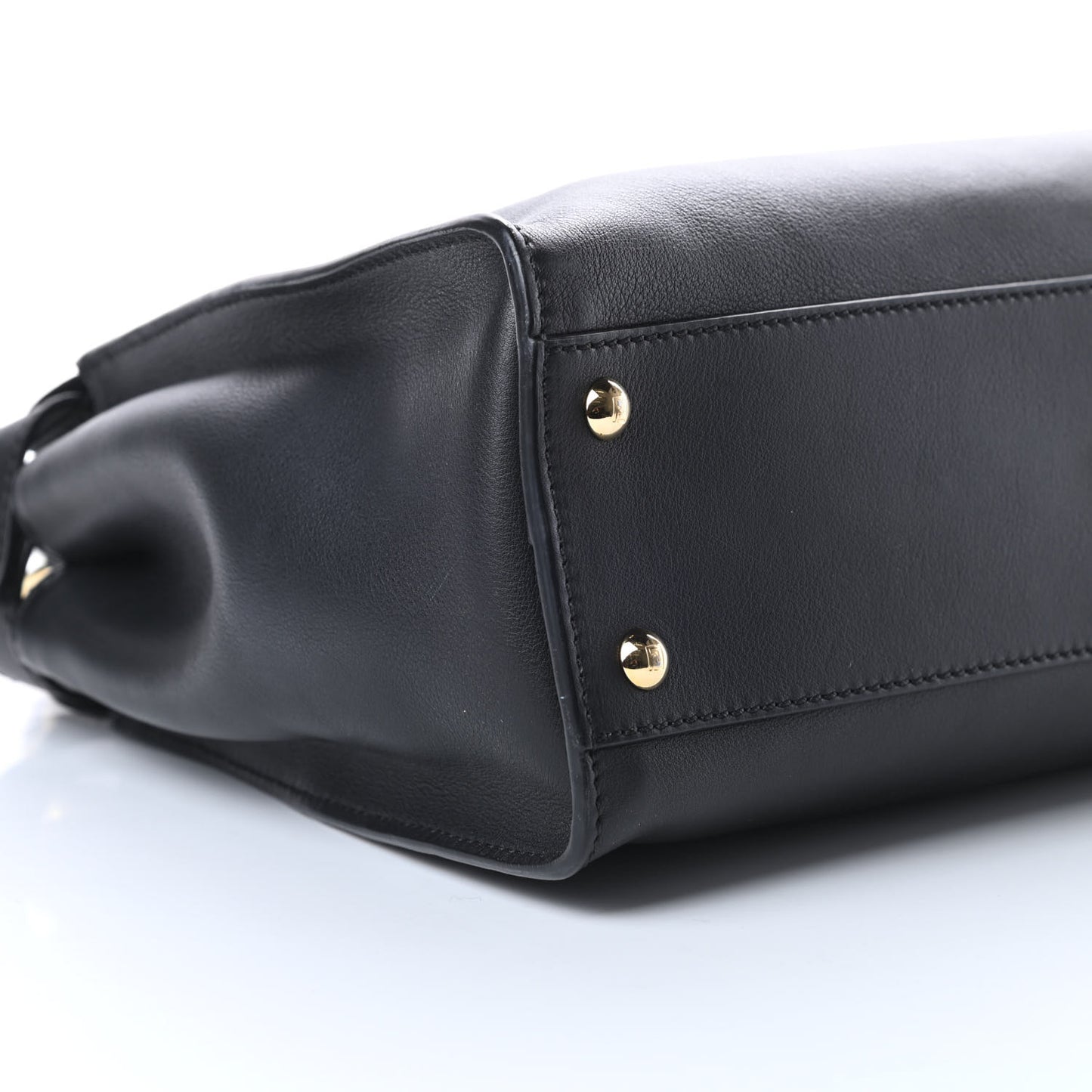 Vitello Seta Shiny Nappa Medium Peekaboo Iconic Satchel Black