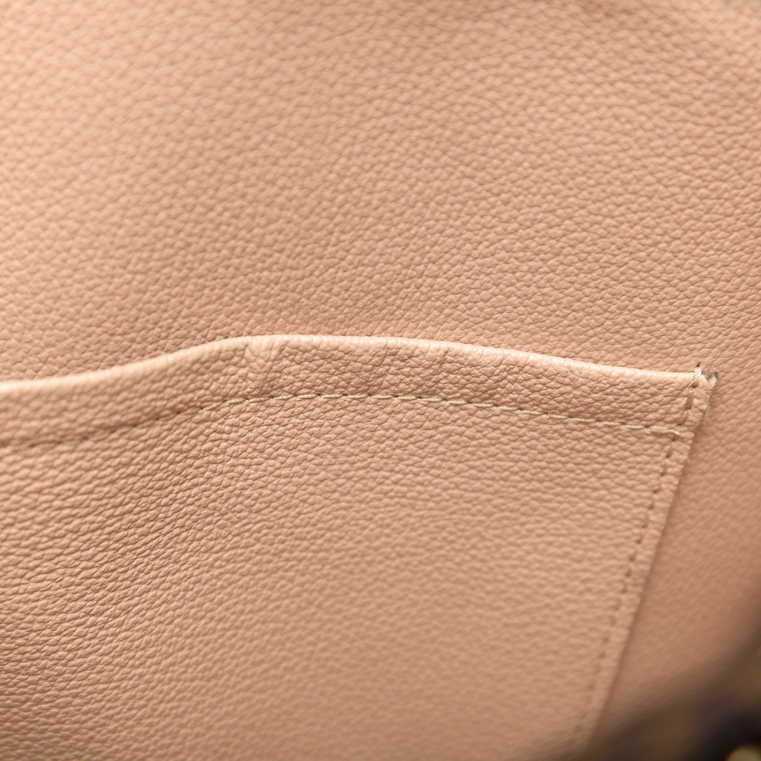 Louis Vuitton Monogram Sac Plat 7 of 18