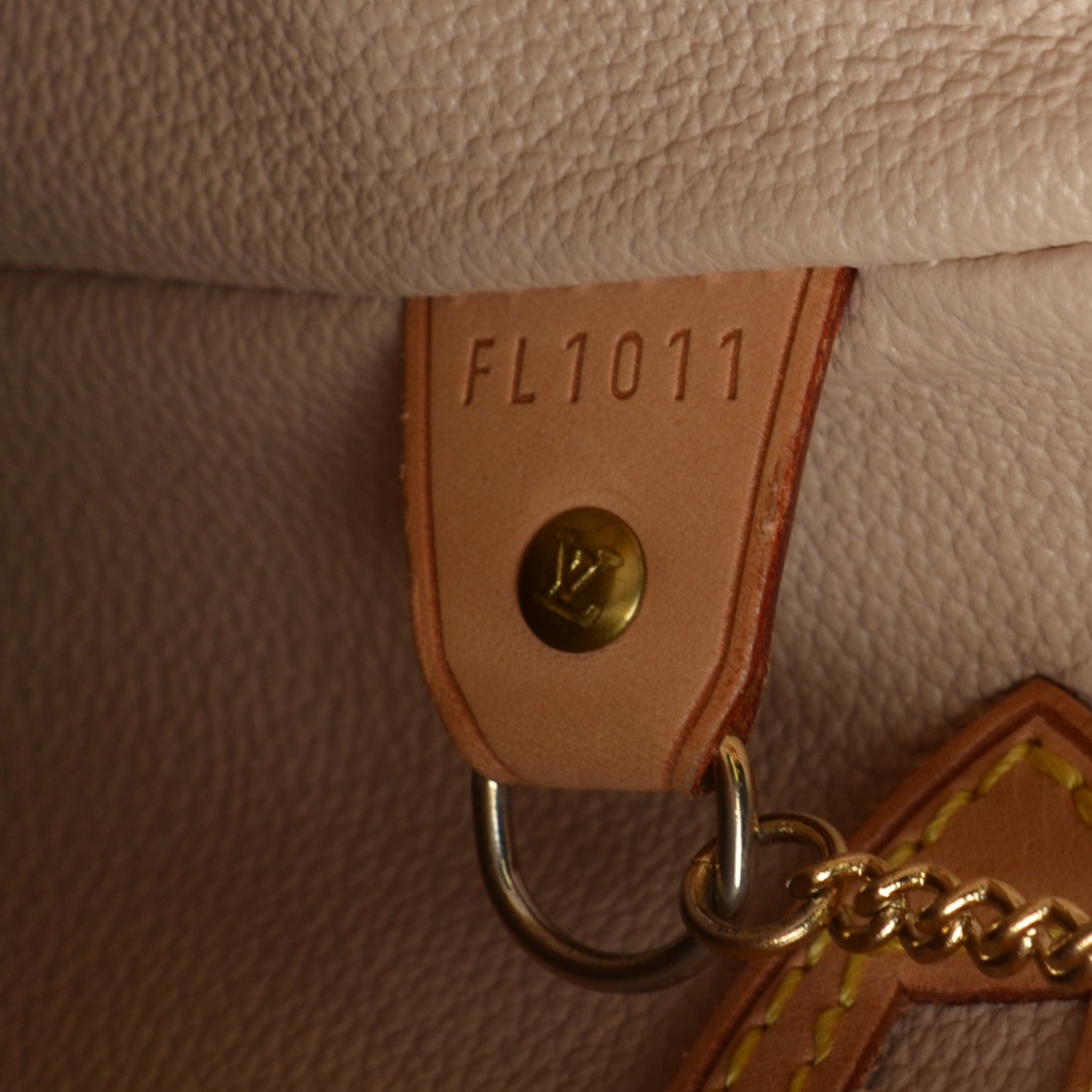 Louis Vuitton Monogram Petit Bucket 23 9 of 10