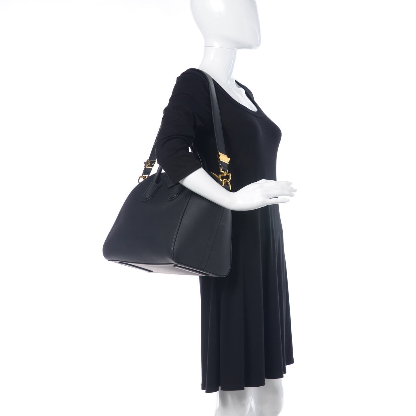 Rubber Effect Calfskin Medium Antigona Black