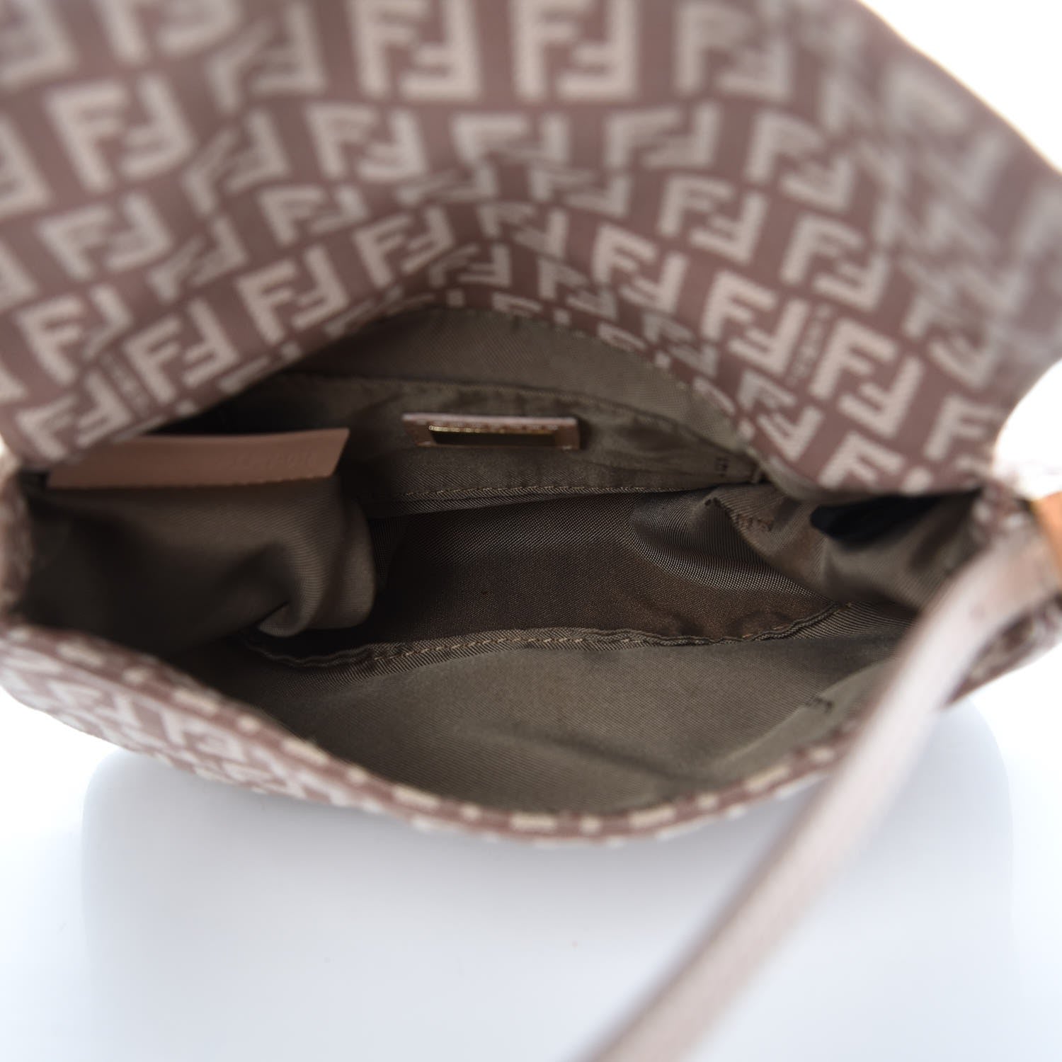 Fendi Zucchino Vitello Mini Mama Baguette Cipria Teint Cipria 5 of 7