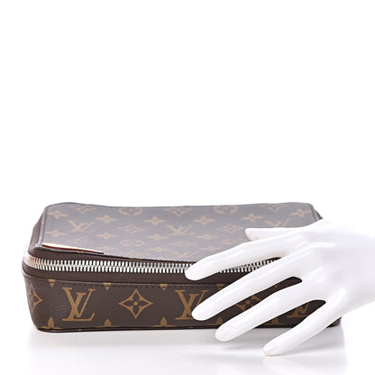 Louis Vuitton Monogram Horizon Accessories Pouch 2 of 7