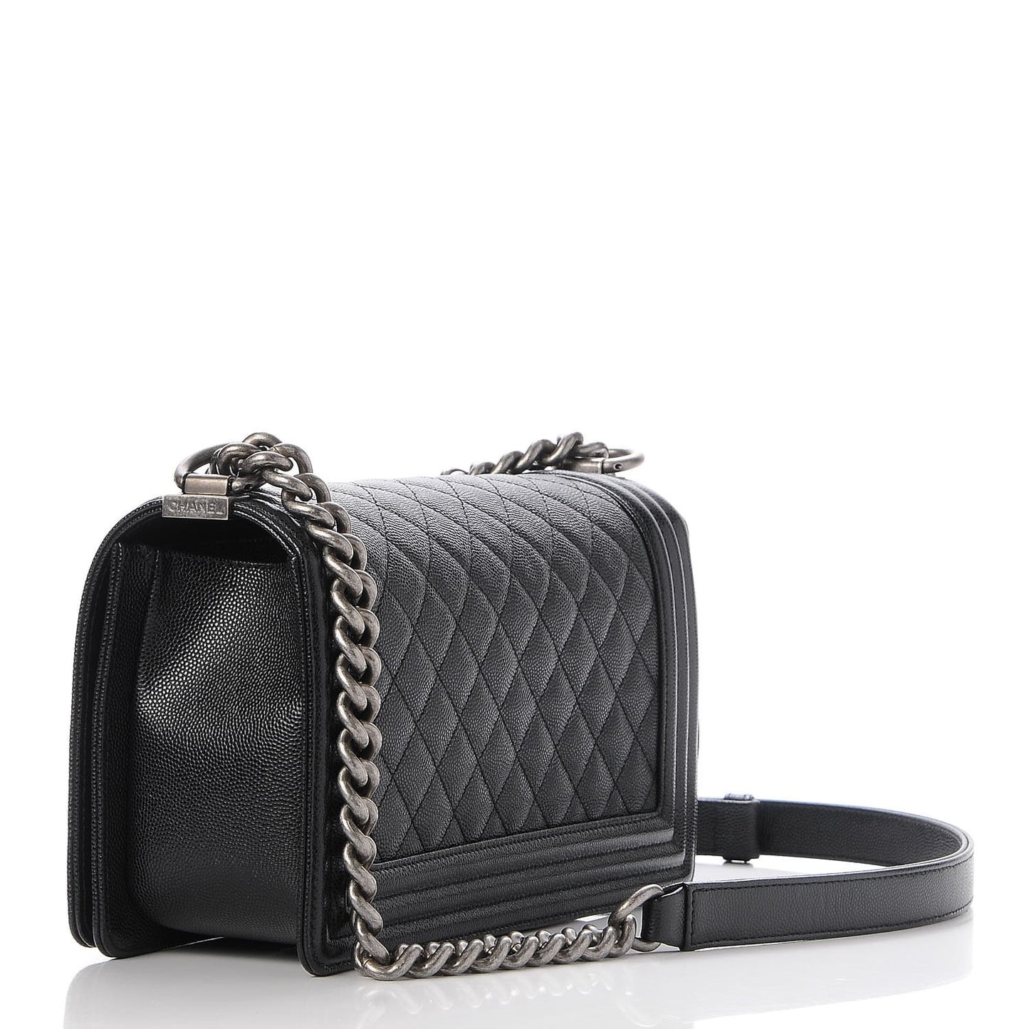 Caviar Quilted Medium Boy Flap Black