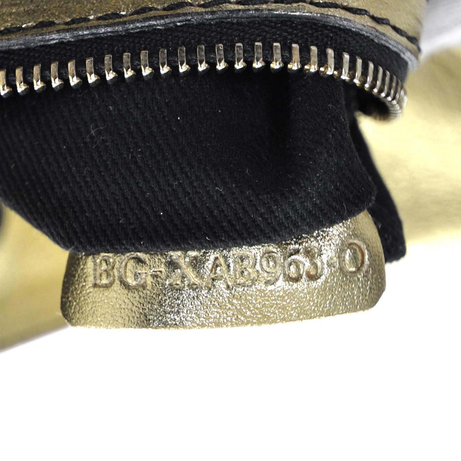 Valentino Garavani Leather Nuage Gold 8 of 9