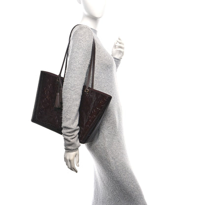 Louis Vuitton Vernis Long Beach MM Amarante 3 of 9