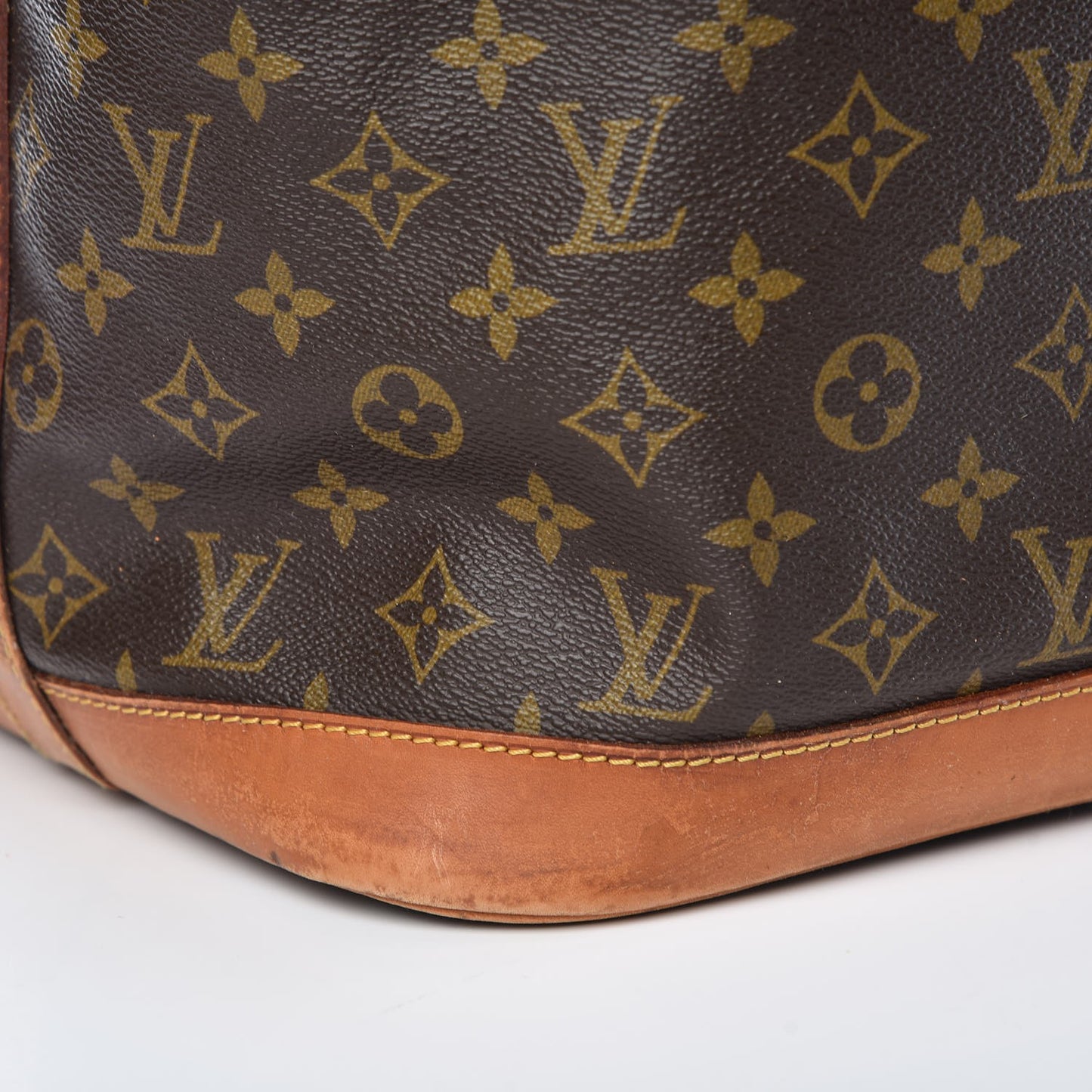 Monogram Cruiser 40