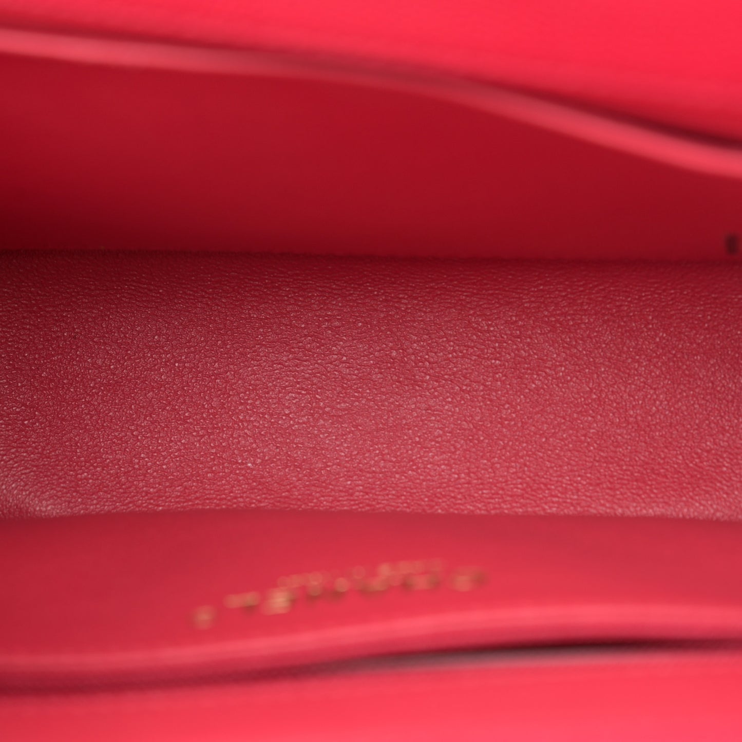 Caviar Quilted Small Business Affinity Flap Red