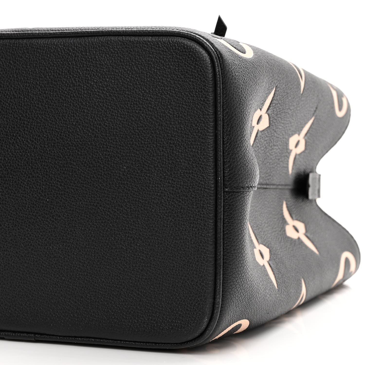 Louis Vuitton Empreinte Monogram Giant Neonoe MM Black Beige 9 of 9