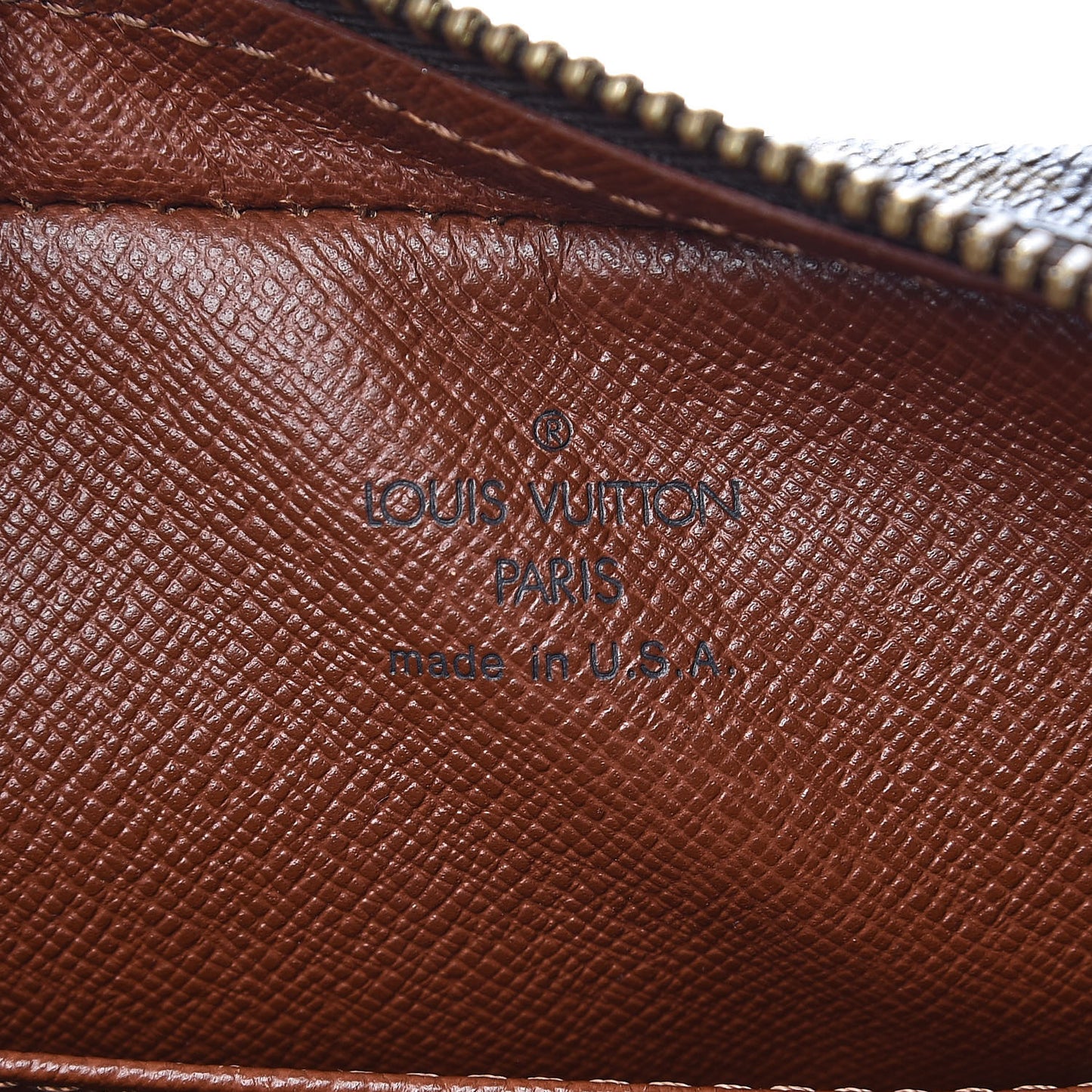 Monogram Pochette Cite