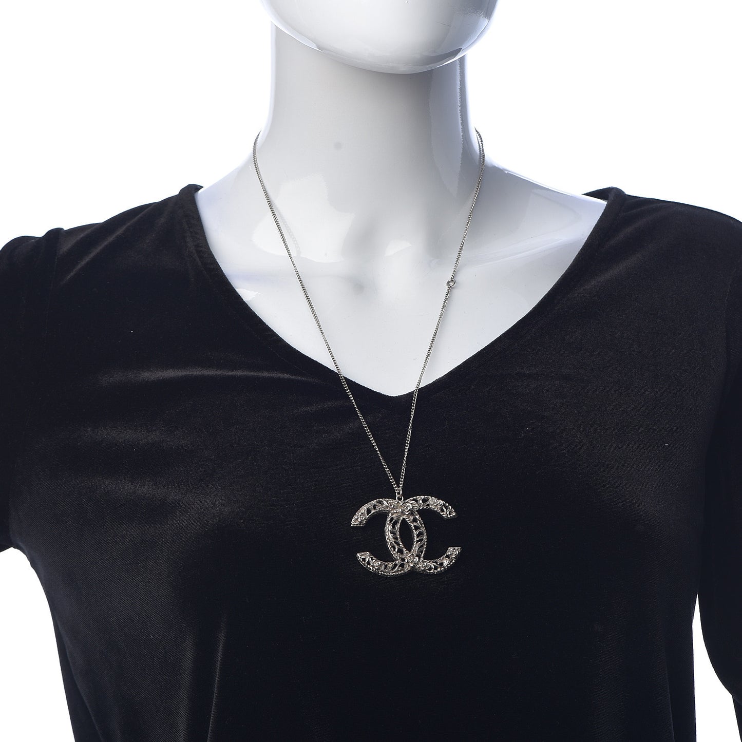 Large Baroque CC Necklace Silver