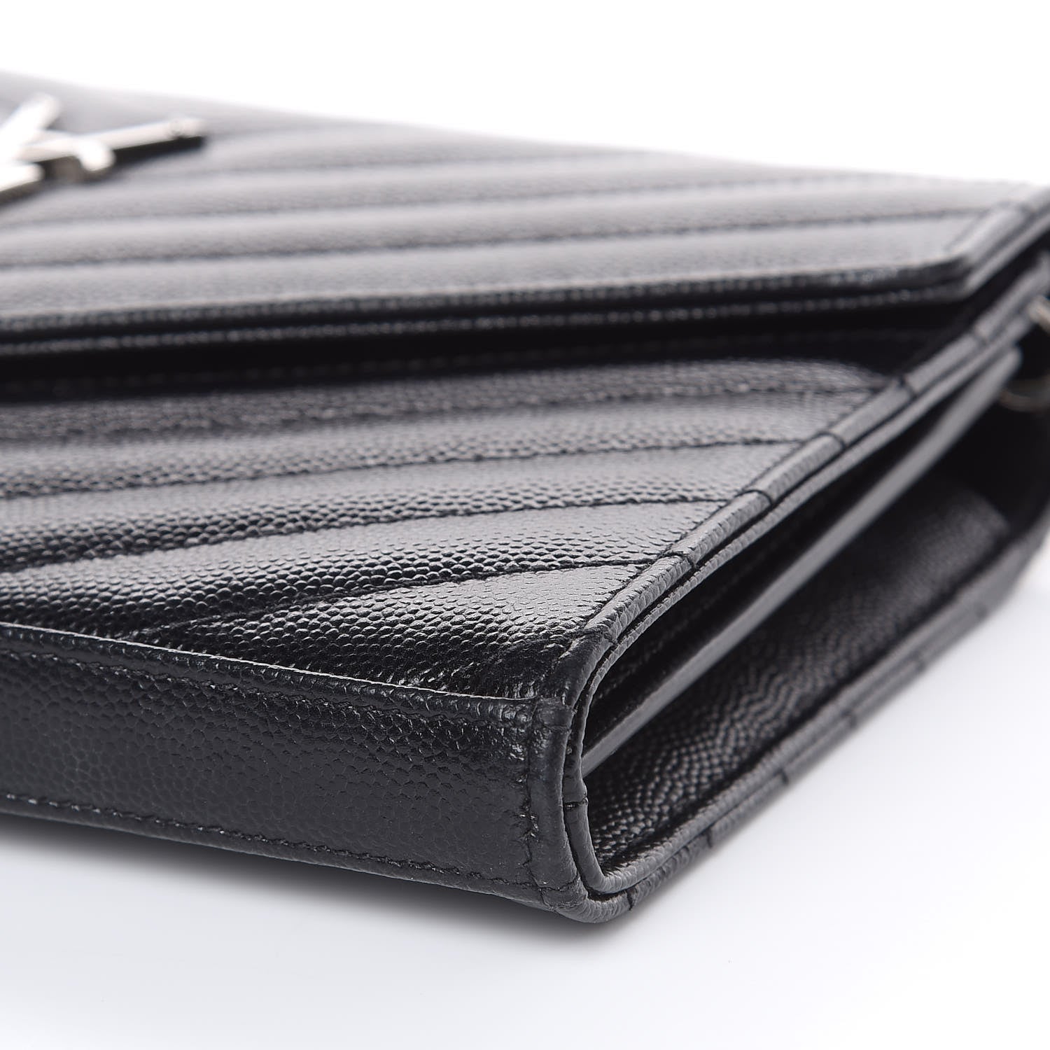 Saint Laurent Grain De Poudre Matelasse Chevron Monogram Chain Wallet Black 9 of 10