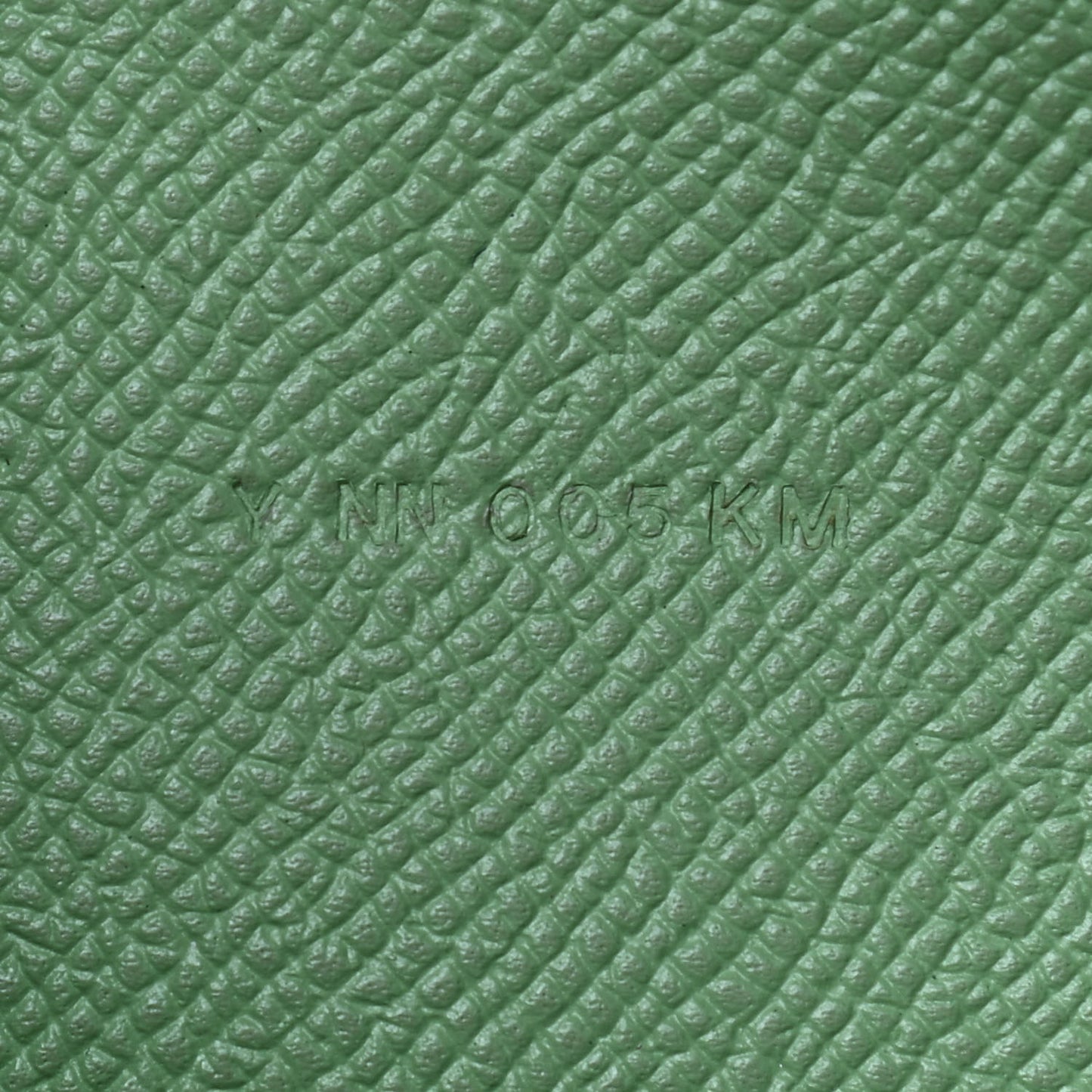 Epsom Alligator Lizard Constance Wallet To Go Vert Criquet Cactus Beige Sable Ombre