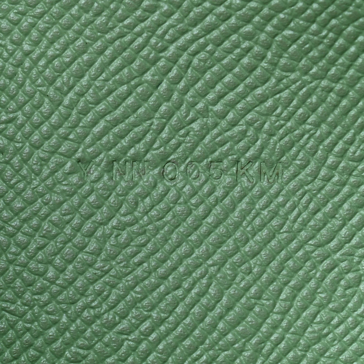 Hermes Epsom Alligator Lizard Constance Wallet To Go Vert Criquet Cactus Beige Sable Ombre 8 of 8