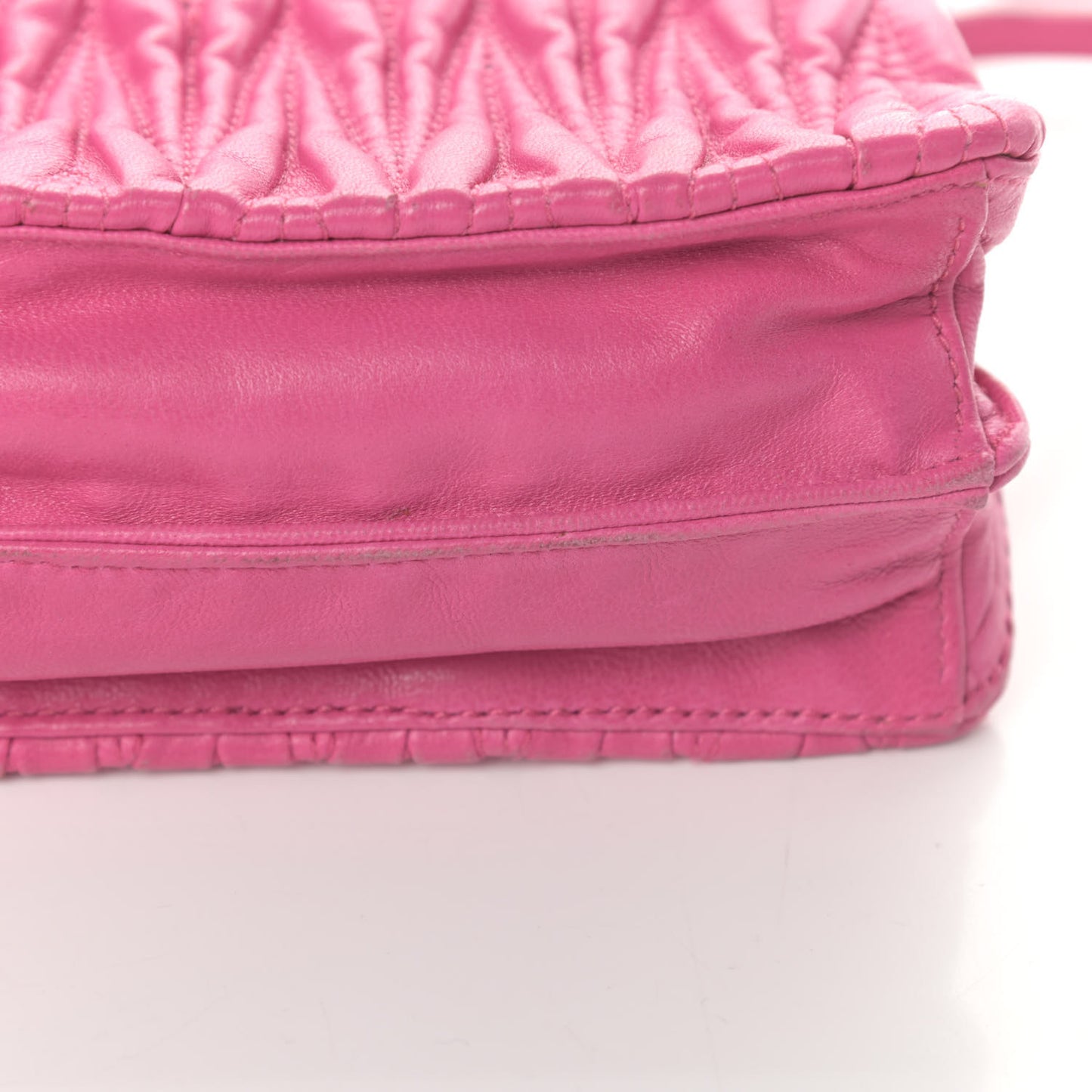 Nappa Matelasse Kisslock Frame Crossbody Bag Fuxia