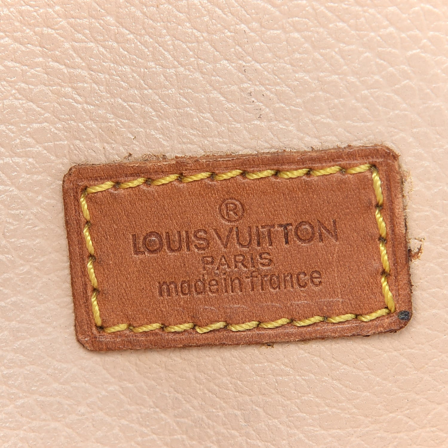 Louis Vuitton Monogram Sac Plat 6 of 12