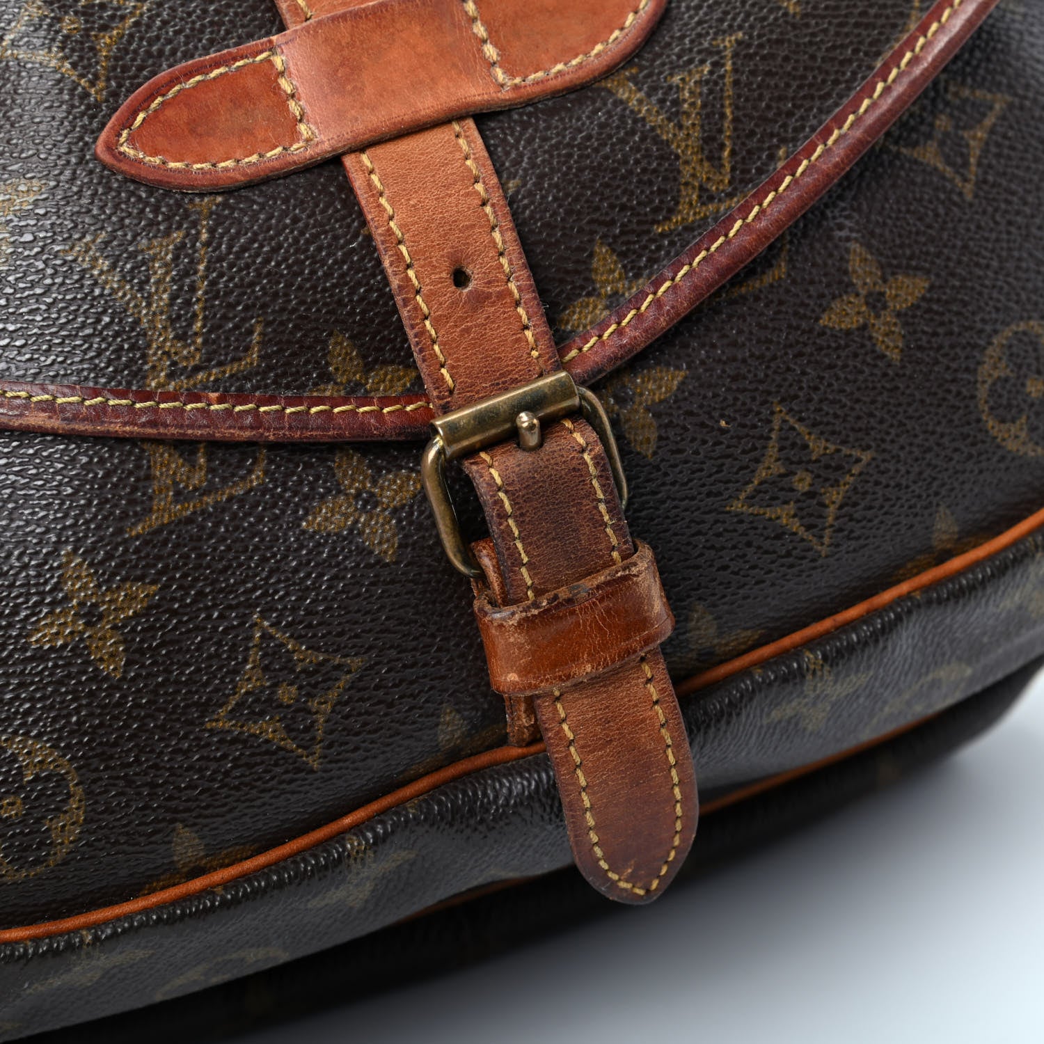 Louis Vuitton Monogram Saumur 30 11 of 12