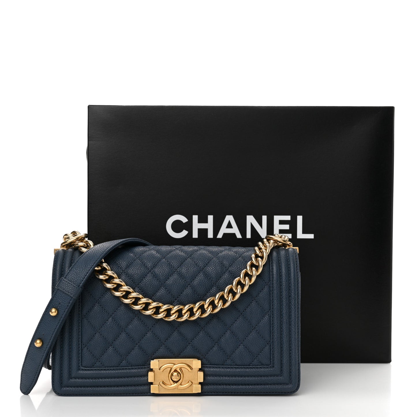 Caviar Quilted Medium Boy Flap Blue
