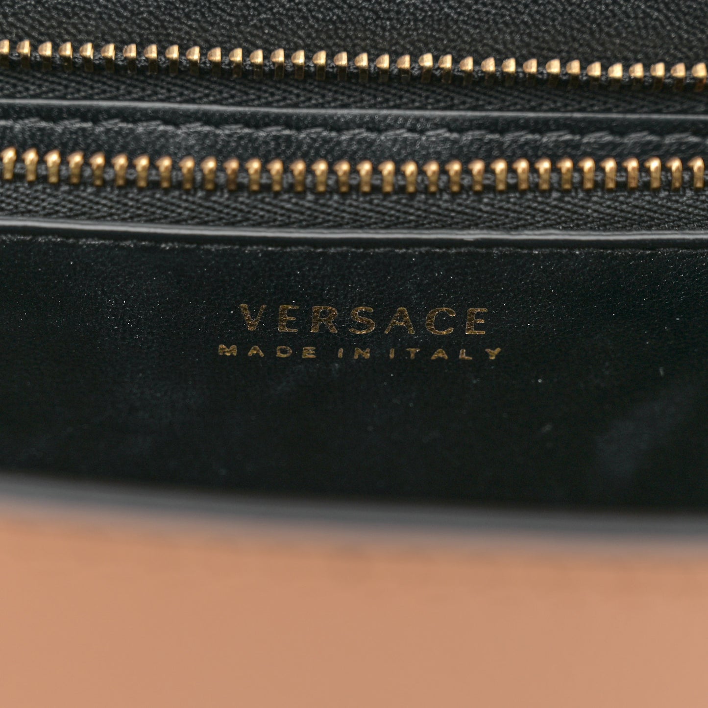Grained Calfskin La Medusa Chain Clutch Bag Brown