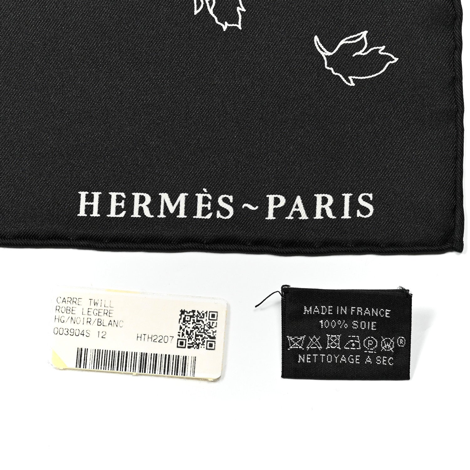 Hermes Silk Robe Legere Scarf 90 Black White 5 of 5