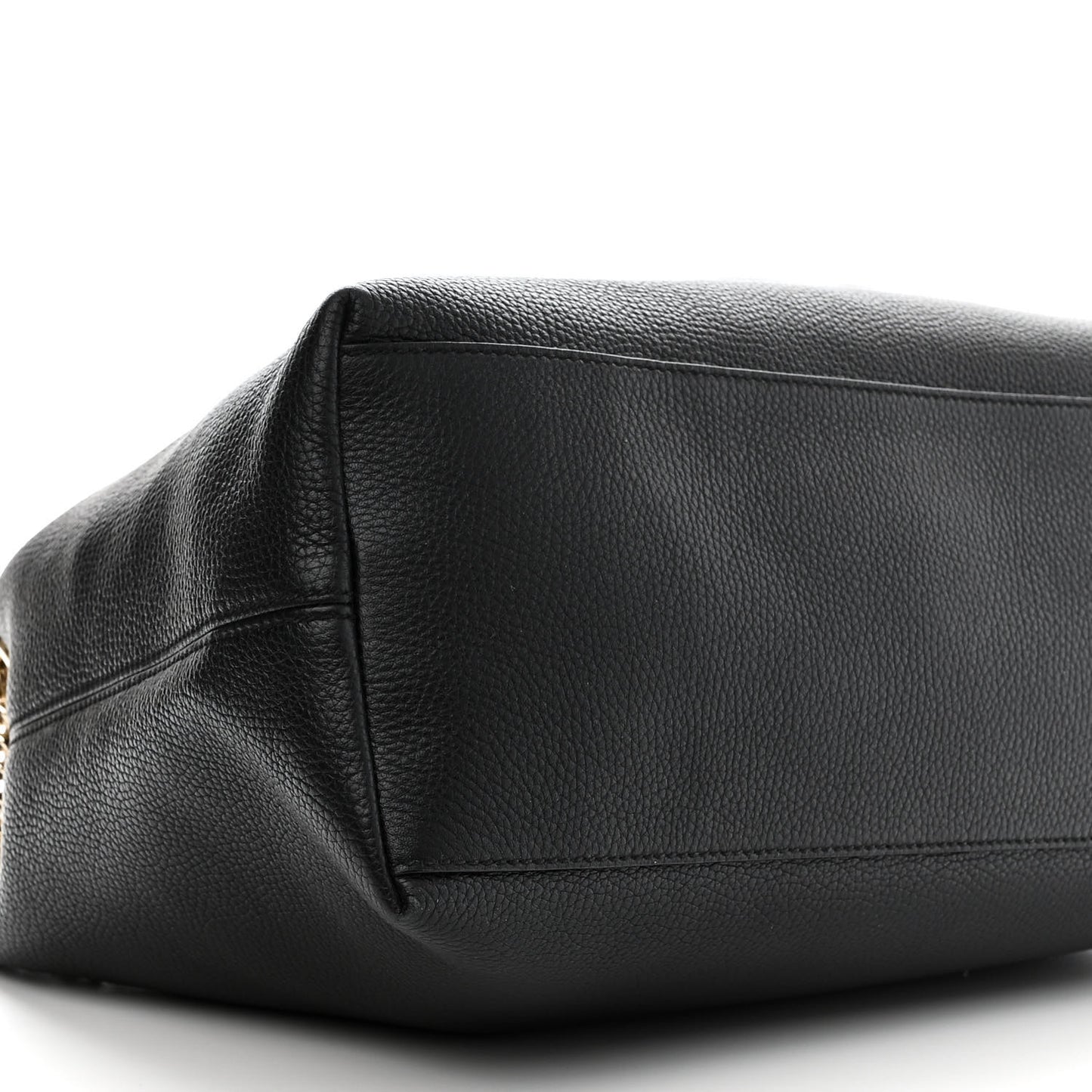 Pebbled Calfskin Medium Soho Chain Shoulder Bag Black