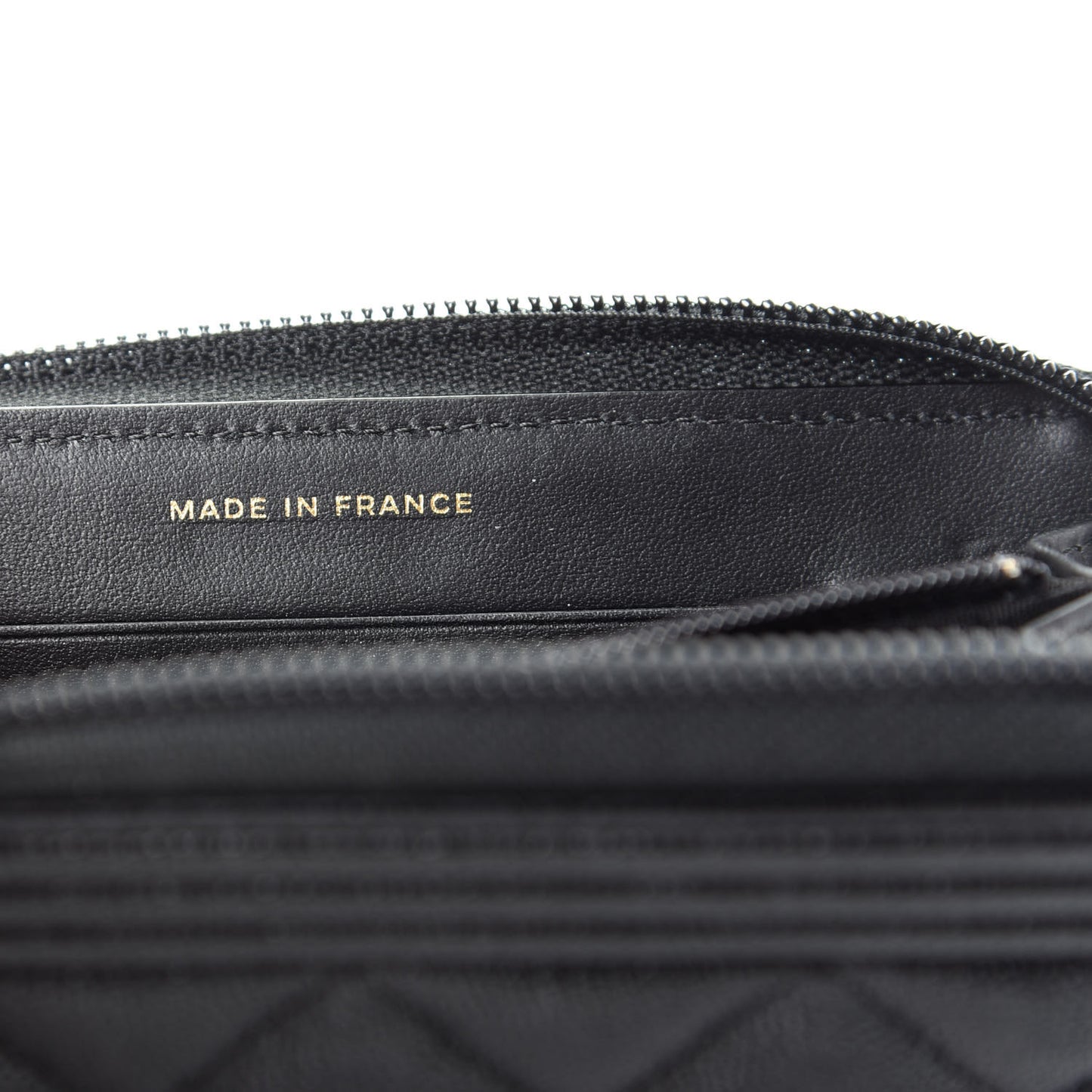 Caviar Quilted Small Boy Zip Around Wallet Black
