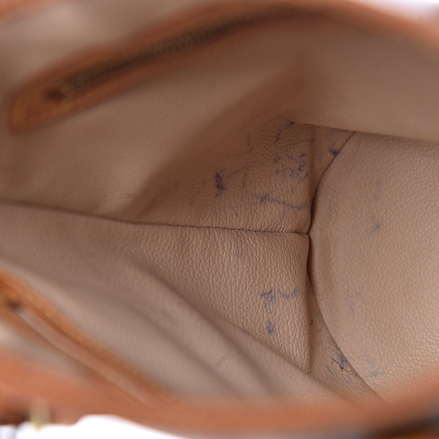 Louis Vuitton Monogram Petit Bucket 23 8 of 18